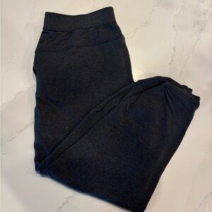Lululemon Women’s Jogger in Charcoal Grey - Size 10